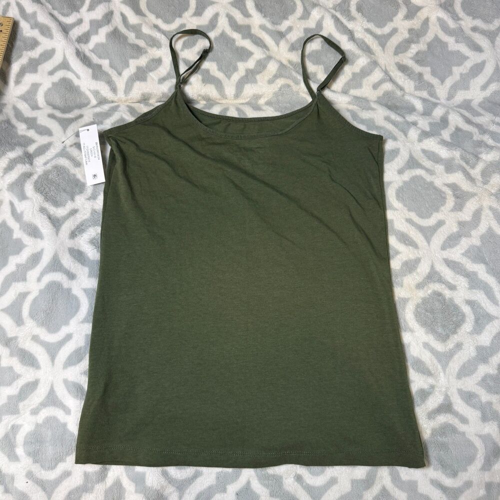 Time and Tru Womens Small Green Spaghetti Strap Tank Top Cami Stretch NWT